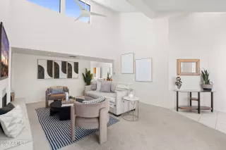 Photo #2: 6928647 Listing 