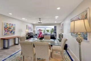 Photo #2: 6928661 Listing 