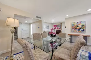 Photo #4: 6928661 Listing 