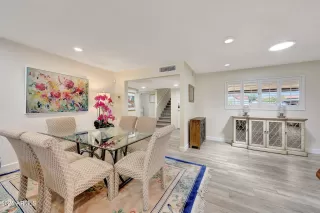 Photo #5: 6928661 Listing 