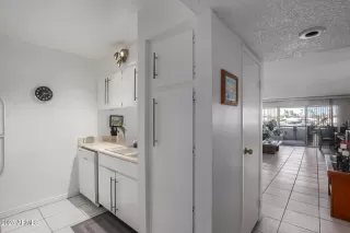 Photo #2: 6928717 Listing 