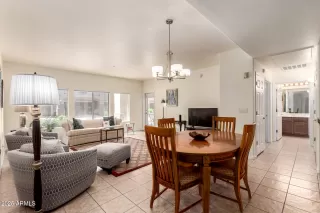 Photo #3: 6928786 Listing