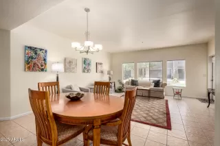 Photo #4: 6928786 Listing