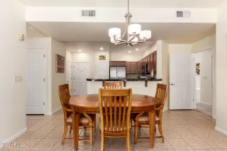 Photo #5: 6928786 Listing