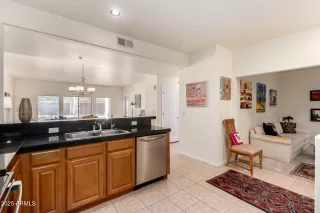 Photo #6: 6928786 Listing