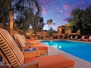 Photo #2: 6929099 Listing