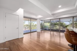 Photo #1: 6929368 Listing 