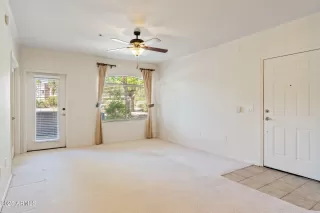 Photo #3: 6929697 Listing