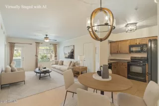 Photo #6: 6929697 Listing