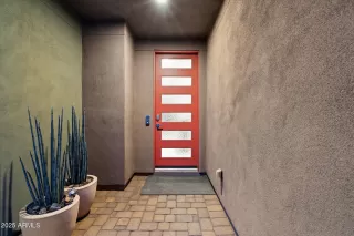 Photo #3: 6929718 Listing 