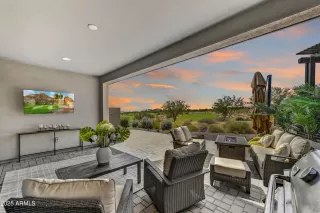 Photo #2: 6929763 Listing 