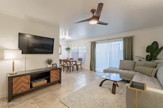 Photo #3: 6929811 Listing