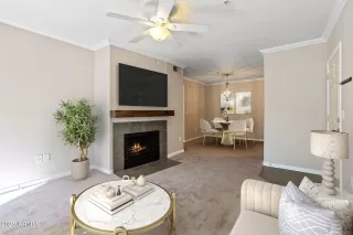 Photo #4: 6929868 Listing