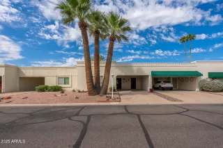 Photo #2: 6929881 Listing