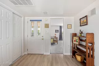 Photo #3: 6929881 Listing