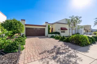 Photo #3: 6929953 Listing 