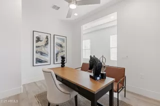 Photo #5: 6930027 Listing 