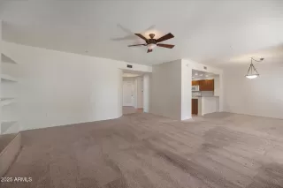 Photo #4: 6930053 Listing