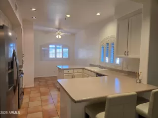 Photo #3: 6930192 Listing 