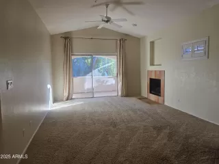 Photo #5: 6930192 Listing 