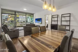 Photo #2: 6930283 Listing 