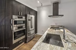 Photo #3: 6930283 Listing 