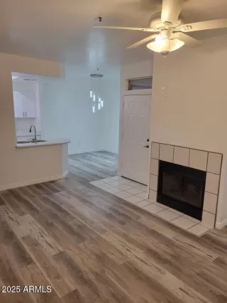 Photo #5: 6930434 Listing