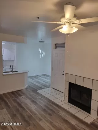 Photo #6: 6930434 Listing