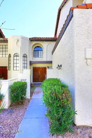 Photo #1: 6930452 Listing 