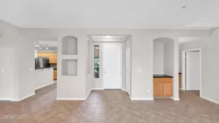 Photo #4: 6930583 Listing