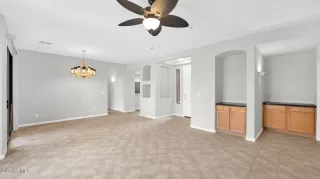 Photo #6: 6930583 Listing