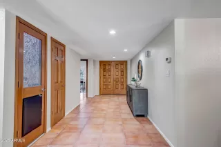 Photo #6: 6930605 Listing 