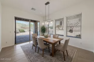 Photo #5: 6930663 Listing