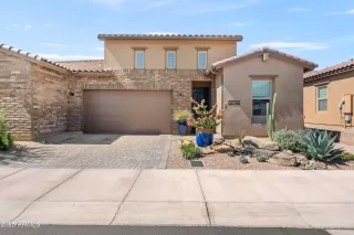 More Details about MLS # 6930667 : 32746 N 73RD WAY