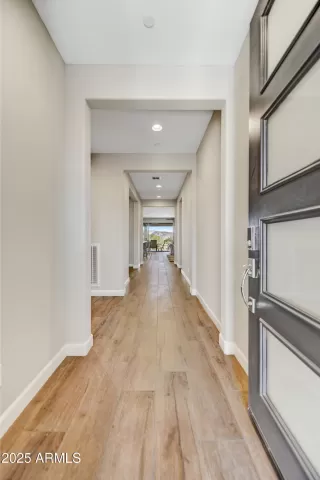 Photo #6: 6931031 Listing 