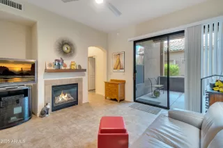 Photo #2: 6931078 Listing