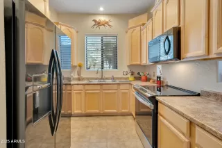 Photo #4: 6931078 Listing