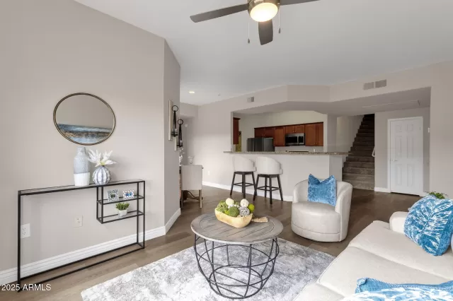 MLS: 6931183 Condo For Sale