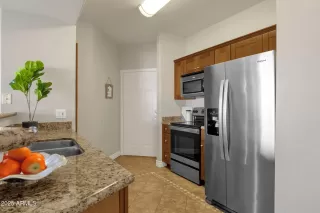 Photo #6: 6931212 Listing