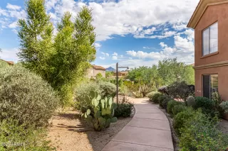 Photo #2: 6931313 Listing 