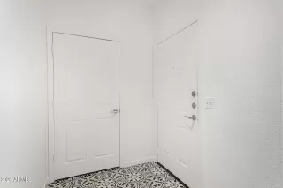 Photo #4: 6931313 Listing 