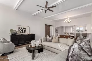 Photo #1: 6931366 Listing