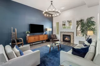 Photo #2: 6931425 Listing