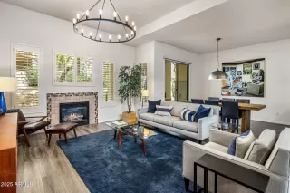 Photo #3: 6931425 Listing