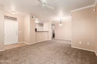 Photo #2: 6931451 Listing