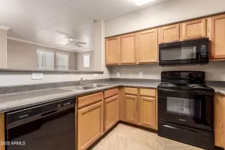 Photo #4: 6931451 Listing