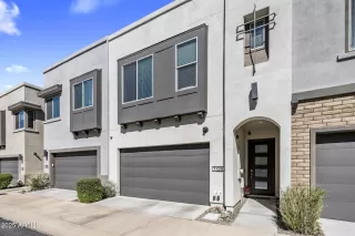 Primary Photo for MLS#: 6931558