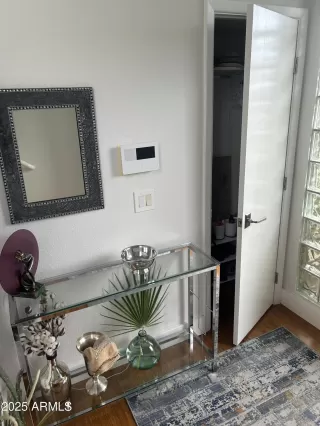 Photo #4: 6931620 Listing