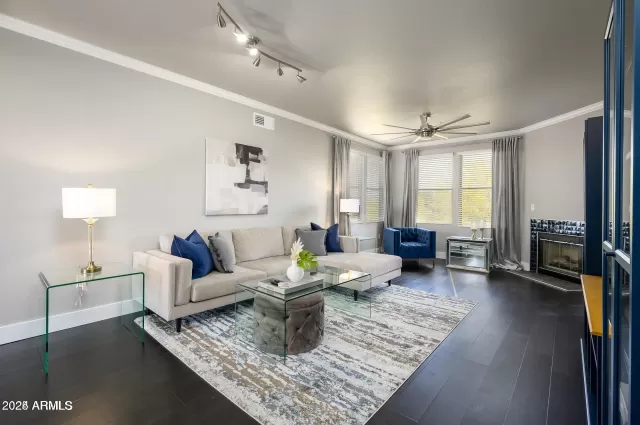 MLS: 6931717 Condo For Sale