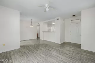 Photo #1: 6931731 Listing 